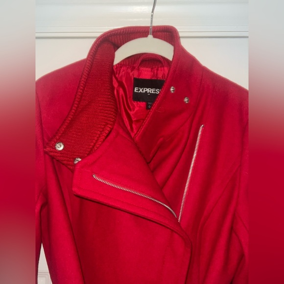 Red Jacket - Picture 4 of 4